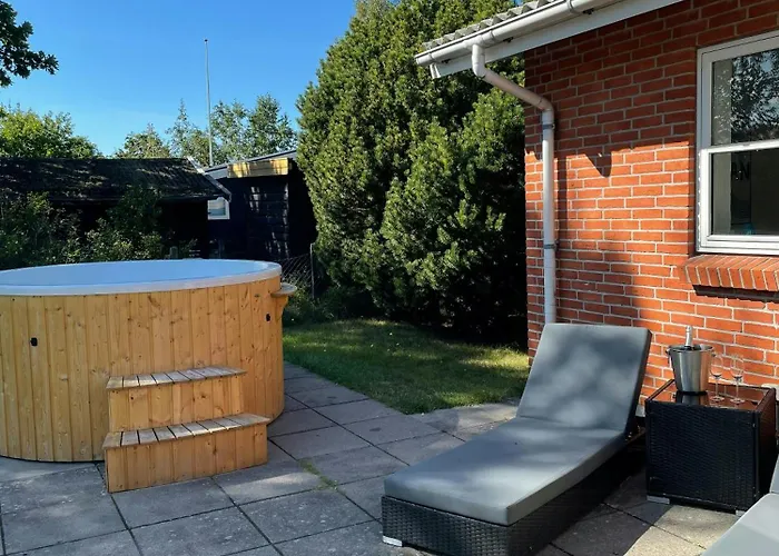 Holiday home Modern With At Grenaa